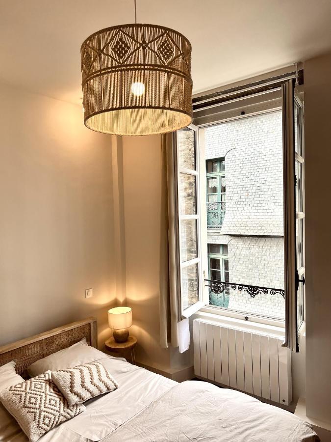 Les Suites De La Tour D'Embas Витре Экстерьер фото